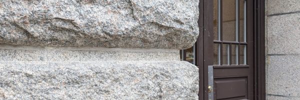 Omfogning granitfasad omfogad granitfasad